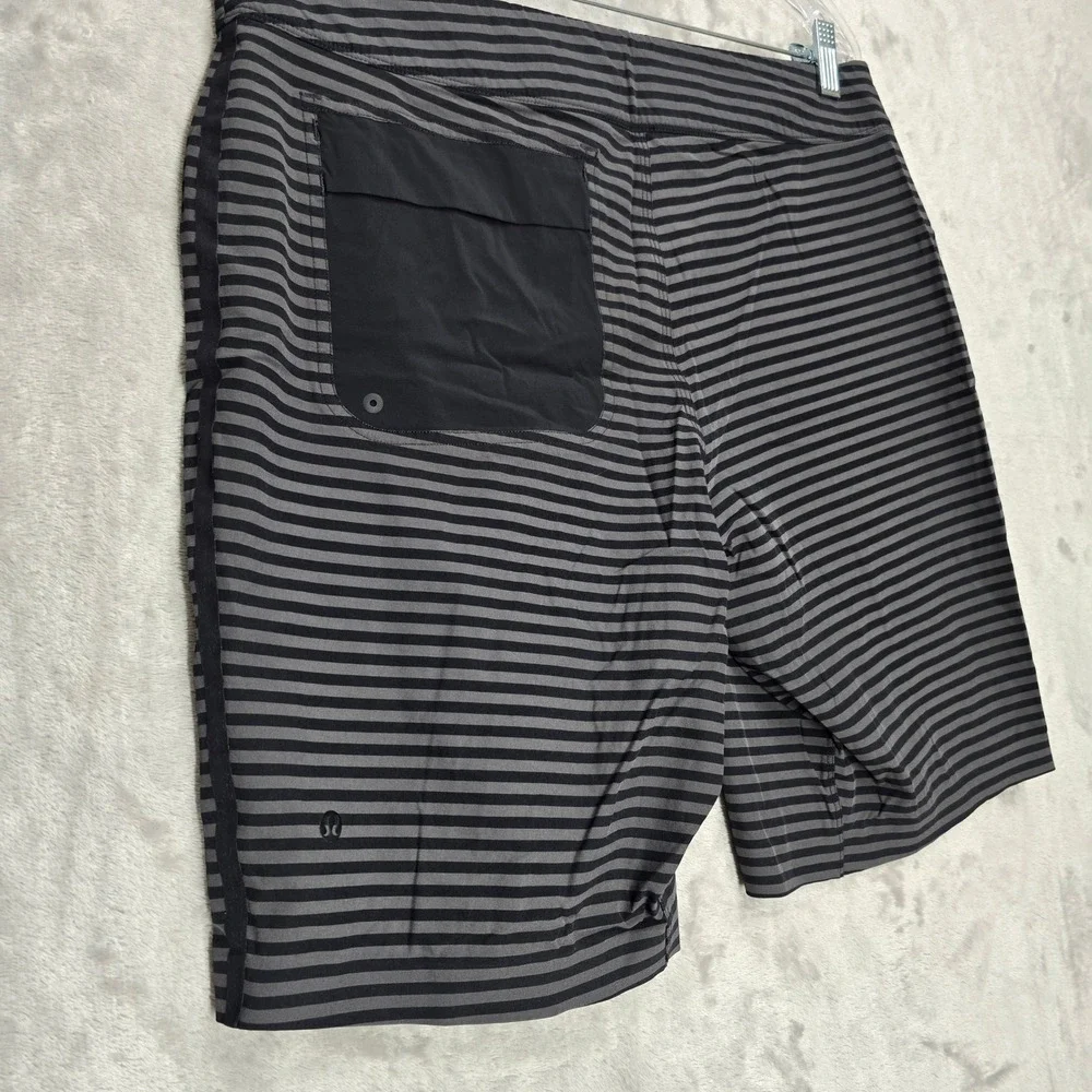 Lululemon Mens Current State Board Shorts Striped Black Grey Size 34 Swim Trunks